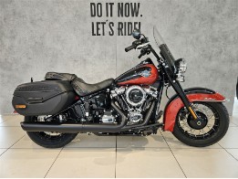 FLHC Softail Heritage Classic