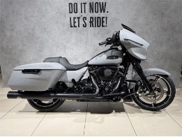 FLHX Street Glide Jekill&Hyde