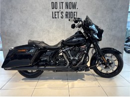 FLHXS Street Glide Special