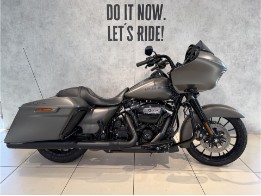 FLTRXS Road Glide Special