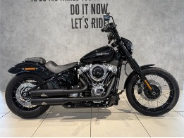 FXBB Softail Street Bob 117