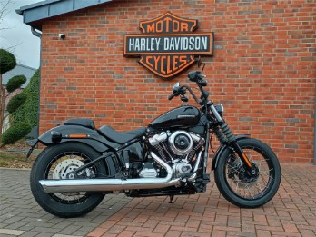 FXBB Softail Street Bob 117