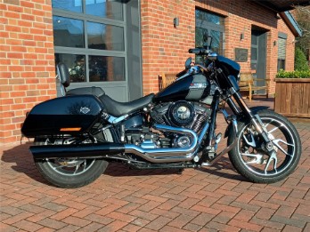 FLSB Softail Sport Glide