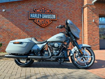 FLHX Street Glide 117