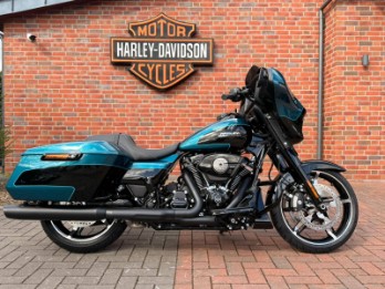 FLHX Street Glide 117