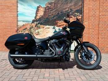 FXLRST Softail Low Rider ST