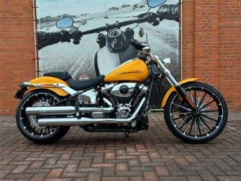 FXBR Softail Breakout 117
