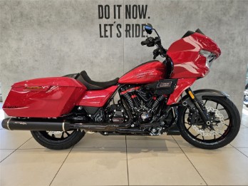 CVO Road Glide ST 2025