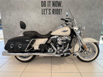 FLHRC Road King Classic
