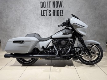 FLHX Street Glide Jekill&Hyde