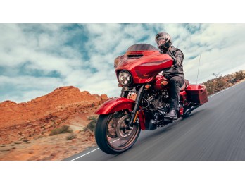 FLHXS Street Glide Special Ann