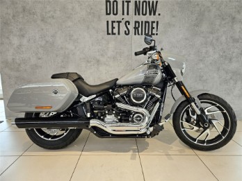 FLSB Softail Sport Glide