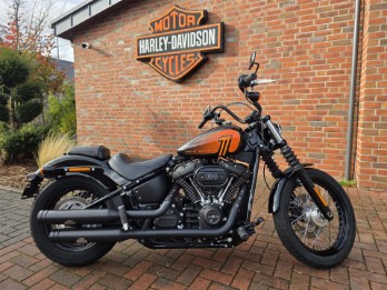 FXBBS Softail Street Bob
