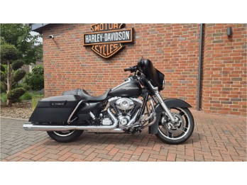 FLHX STREET GLIDE
