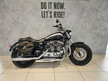 XL1200C Sportster Custom
