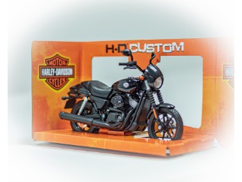Modell Harley-Davidson - Street XG750 - 1:12