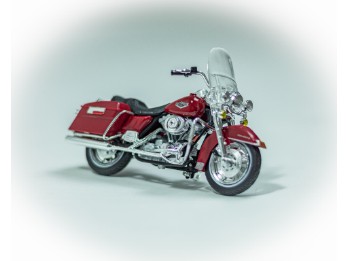 Modell Harley-Davidson - FLHR Road King Special - 1:18