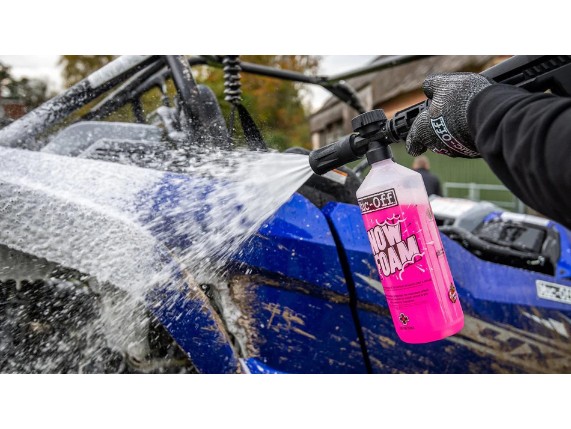 02-Snow-Foam-PDP-Highlight_96432c6a-d58c-47e9-842e-00991a1cdb1e_950x_crop_center