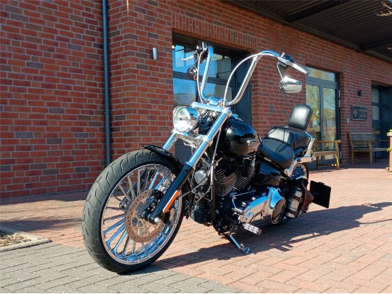 3764998de68a42fe89b5c3e9d6142de4