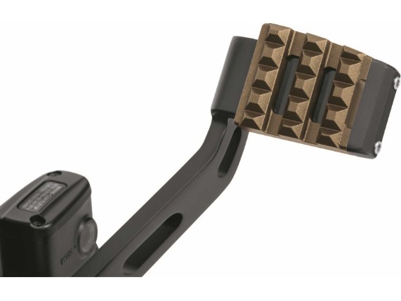 50600269_blackinsert(4)
