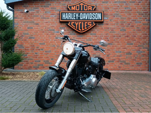 59f7312250324adf87b243f46549bdca