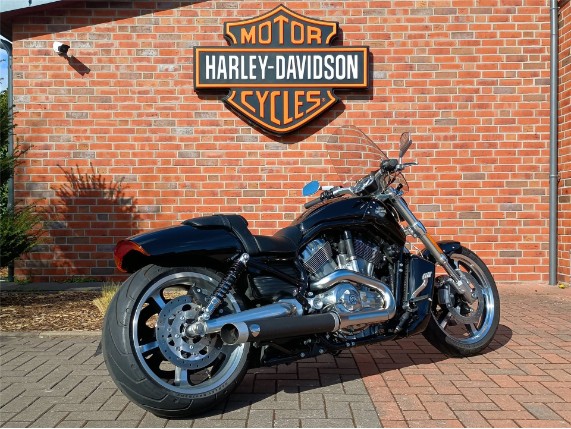 6ed94749087a4ea187381b80df716fe1