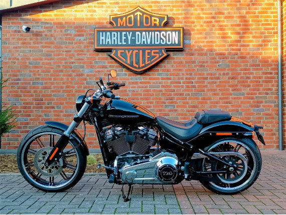 909fe63c69ff44a4b6c4a989ff1979c2