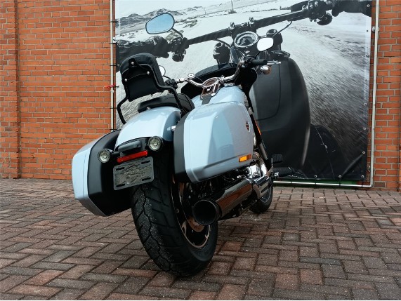 e1c49f5b562c4f2fa625bc5b367f418f