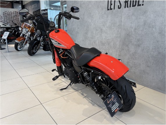 HARLEY-DAVIDSON 883R, 0008184