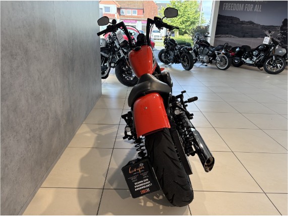 HARLEY-DAVIDSON 883R, 0008184