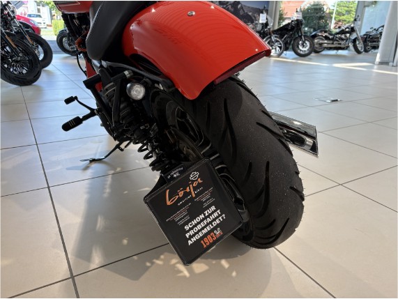 HARLEY-DAVIDSON 883R, 0008184