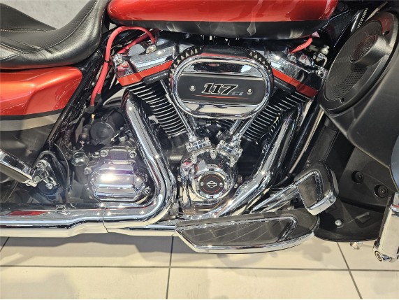 HARLEY-DAVIDSON CVO FLHXSE STREET GLIDE, 0005516