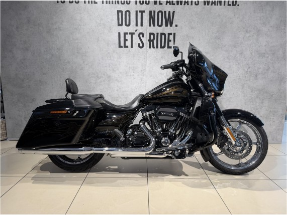 HARLEY-DAVIDSON CVO FLHXSE STREET GLIDE, 0007592