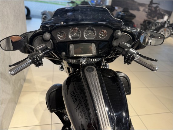 HARLEY-DAVIDSON CVO FLHXSE STREET GLIDE, 0007592