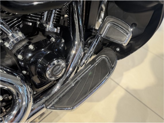 HARLEY-DAVIDSON CVO FLHXSE STREET GLIDE, 0007592