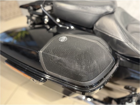 HARLEY-DAVIDSON CVO FLHXSE STREET GLIDE, 0007592