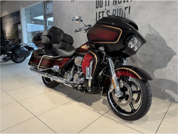 HARLEY-DAVIDSON CVO Road Glide Anniversary, 0009320