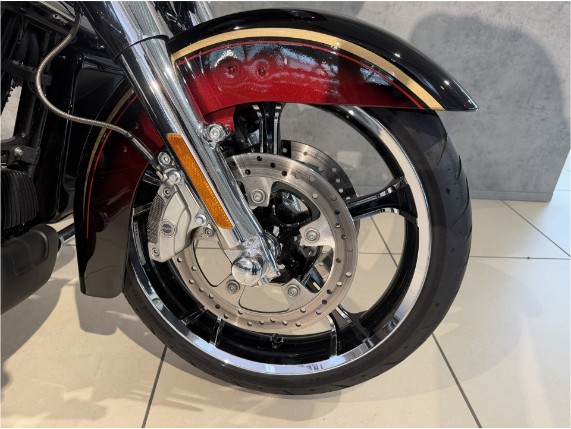 HARLEY-DAVIDSON CVO Road Glide Anniversary, 0009320