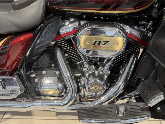 HARLEY-DAVIDSON CVO Road Glide Anniversary, 0009320