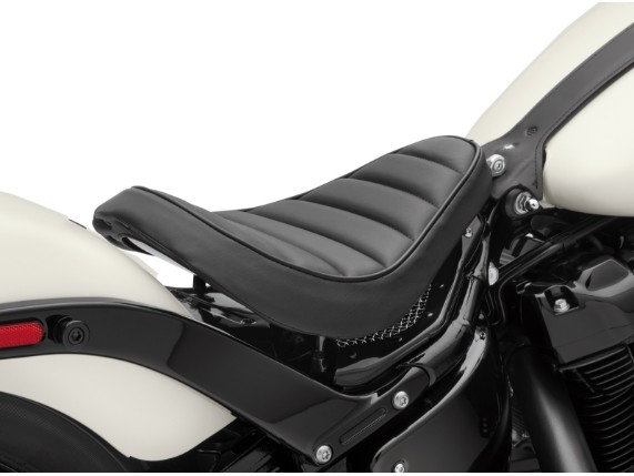 Harley-Davidson_Festmontage-Sattel-Einbaukit_montiert