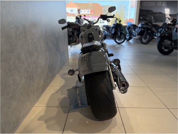 HARLEY-DAVIDSON FLFB Fat Boy Gray Ghost, 0010444