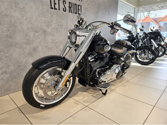 Harley-Davidson FLFB Softail Fat Boy 117, 0010470