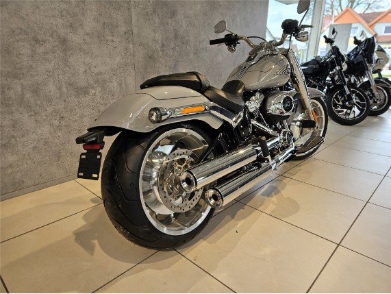HARLEY-DAVIDSON FLFB Softail Fat Boy 117, 0010976