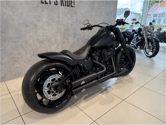 HARLEY-DAVIDSON FLFB Softail Fat Boy Custom, 0010026
