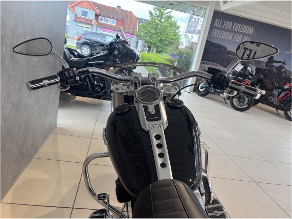 HARLEY-DAVIDSON FLFBS Softail Fat Boy 114, 0005344