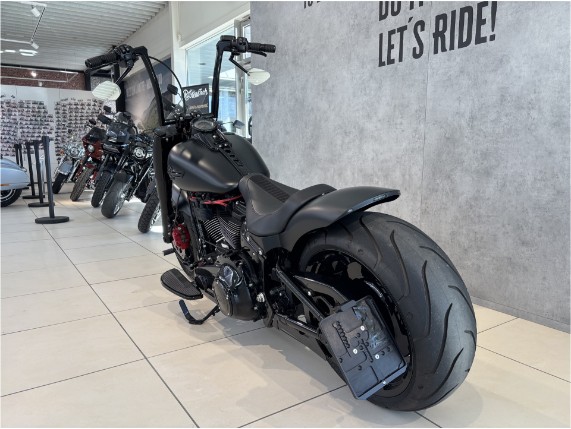 HARLEY-DAVIDSON FLFBS Softail Fat Boy Custom, 0009038