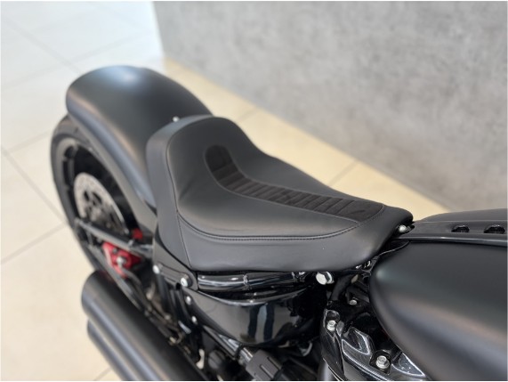 HARLEY-DAVIDSON FLFBS Softail Fat Boy Custom, 0009038