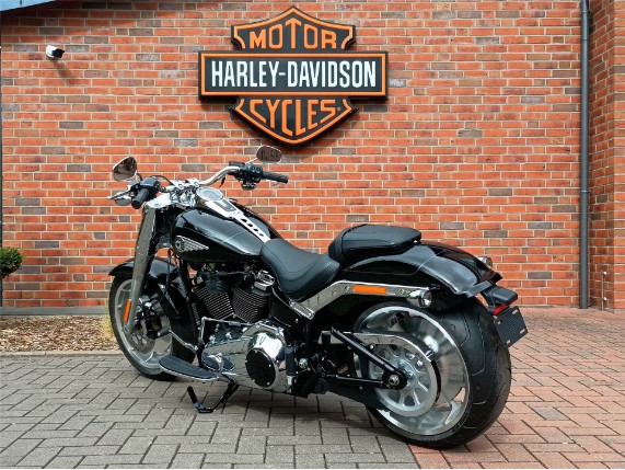 HARLEY-DAVIDSON FLFBSSoftail Fat Boy 117, 0011531