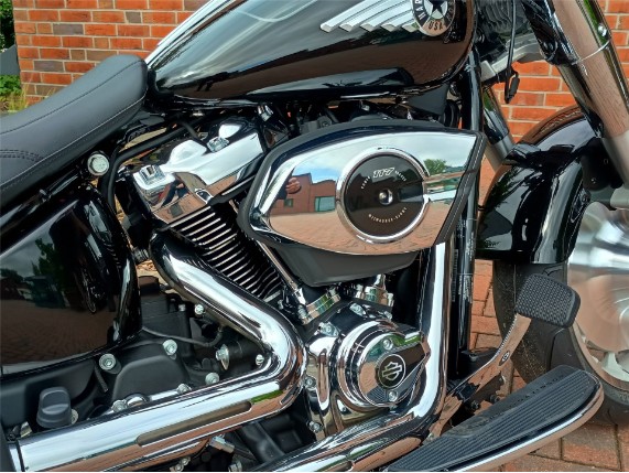 HARLEY-DAVIDSON FLFBSSoftail Fat Boy 117, 0011531