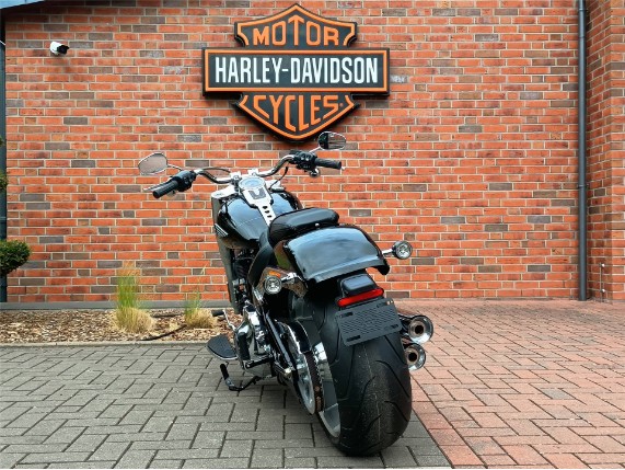 HARLEY-DAVIDSON FLFBSSoftail Fat Boy 117, 0011531